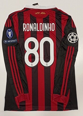 Diğer MILAN RETRO RONALDINHO FORMASI 