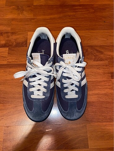 Adidas Dragon