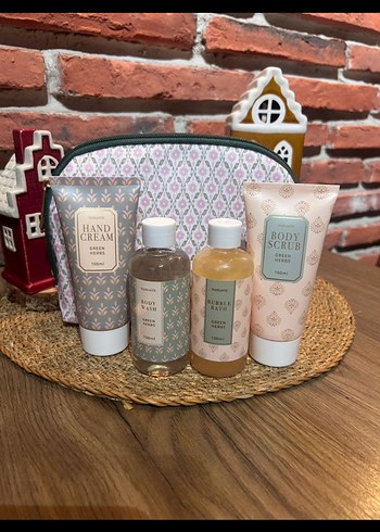 Namaste Green Herbs Vücut Bakım Seti - Görsel 2