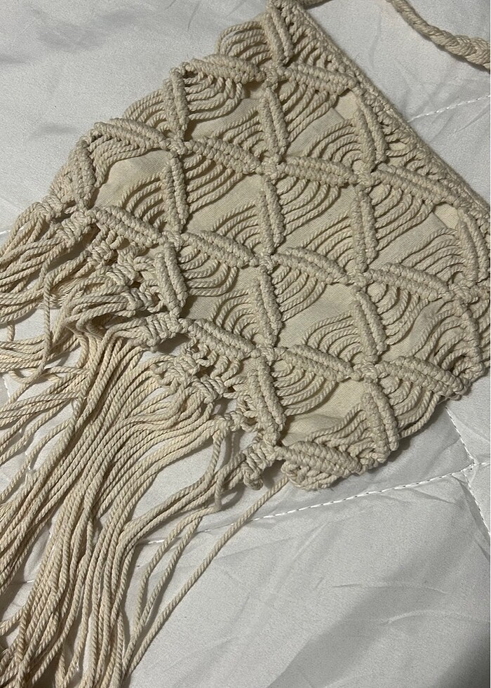 Püsküllü Çanta - Görsel 2