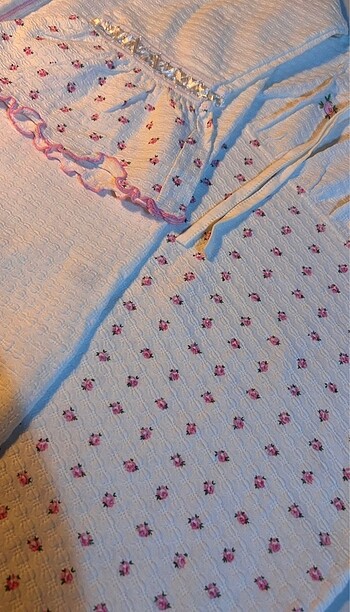 Pinterest gecelik takımı - Görsel 3