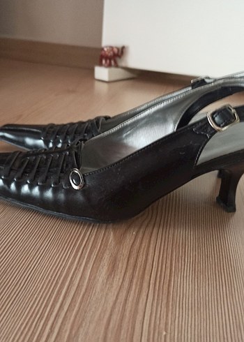 Diğer Klasik Siyah Vintage Topuklu Ayakkabı