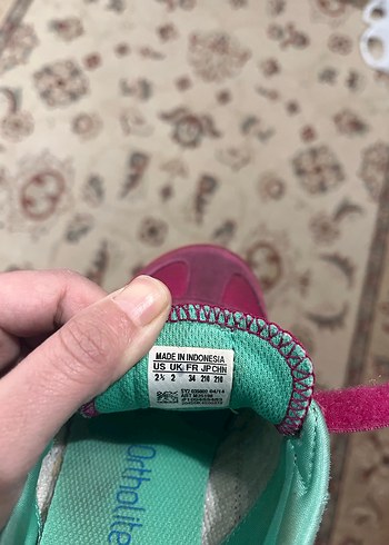 Kız Çocuk Kırmızı Cırt Cırtlı Spor Ayakkabı - Görsel 4