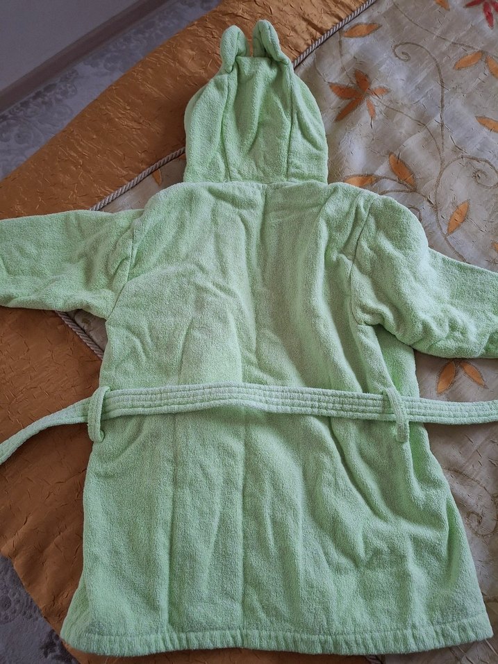 Nakışlı Çocuk Bornoz Yeşil - Görsel 2