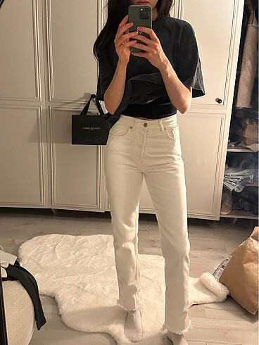 Kırık beyaz straight jean