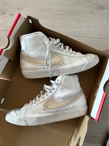 Nike blazer