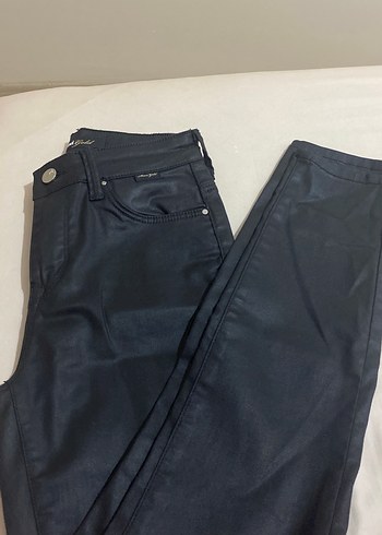 Düğmeli Siyah Deri mumlu Kadın Jean 24/27 - Görsel 4