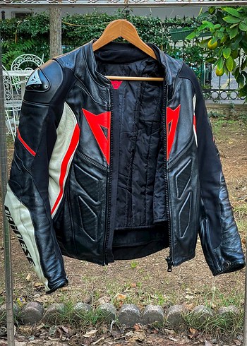 Dainese Avro D1 Pelle Deri Ceket & Dainese Manis D1 G2 Sırtlık - Görsel 4