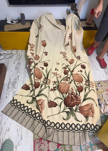 Kahverengi Çiçek Desenli Perde - Görsel 6