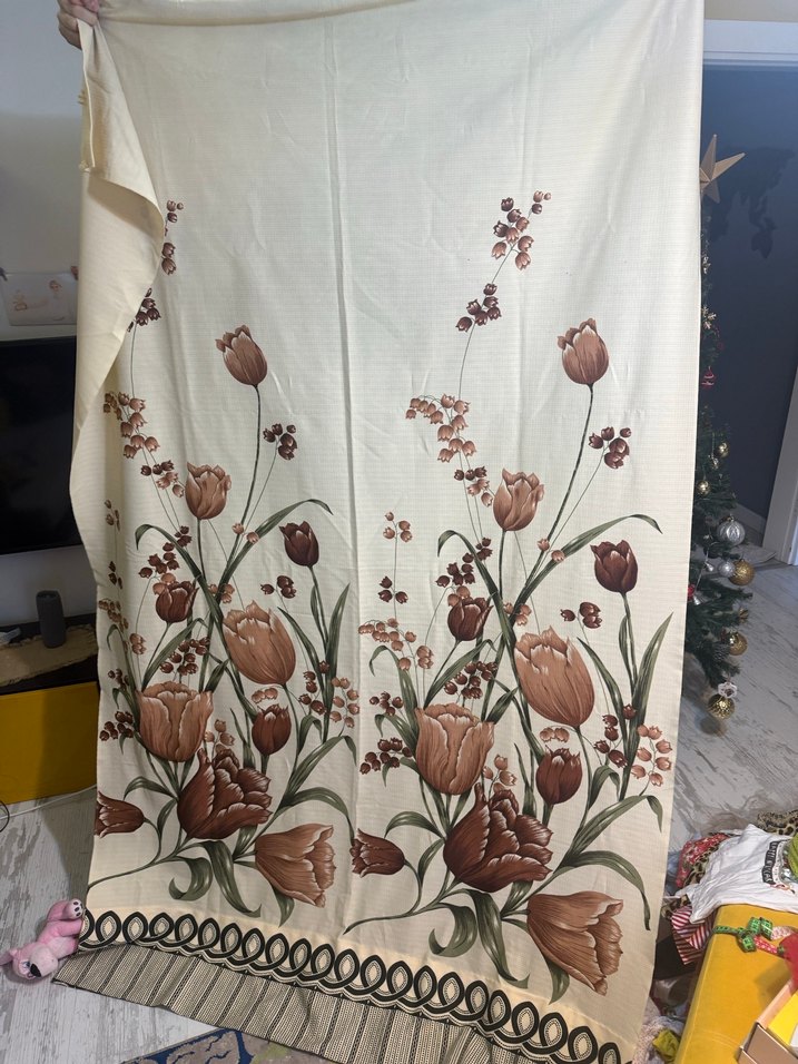 Kahverengi Çiçek Desenli Perde - Görsel 2