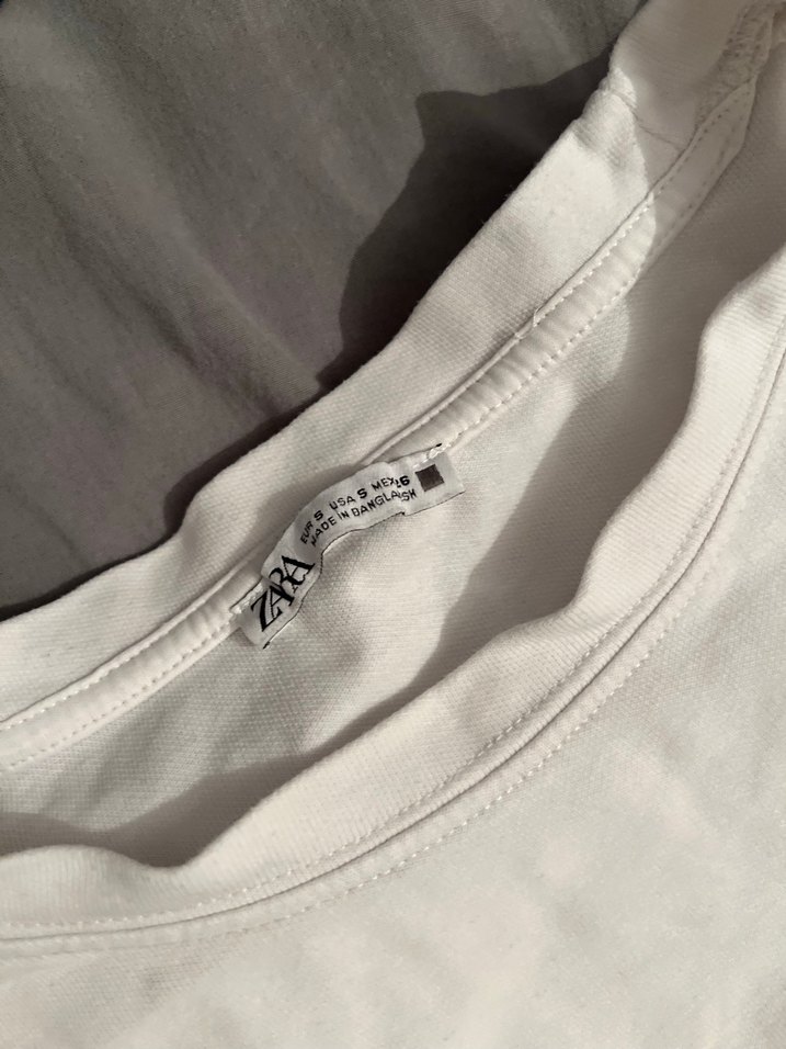 Beyaz Oversize tişört - Görsel 2