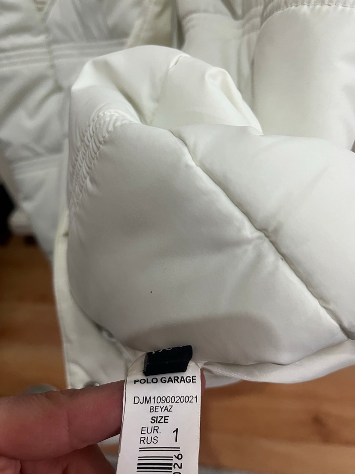 Sokak Stili Beyaz Midi Kadın Mont - Görsel 4