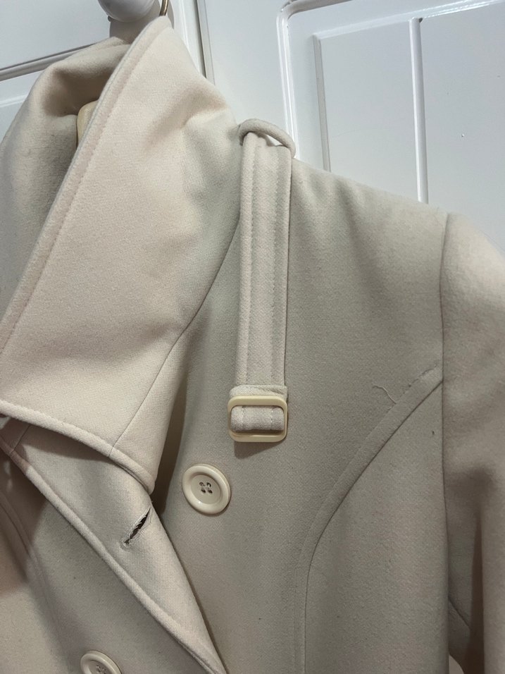 Krem Renkli Kemerli Kaban - Görsel 5