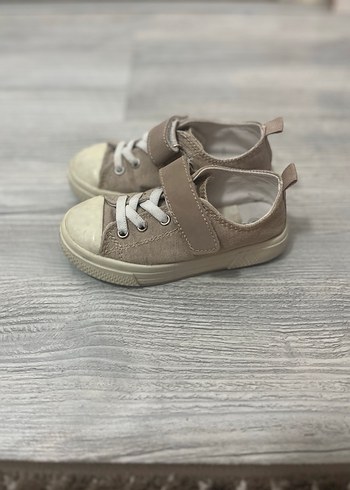 Çocuk Bej Velcro Detaylı Spor Ayakkabı - Görsel 2