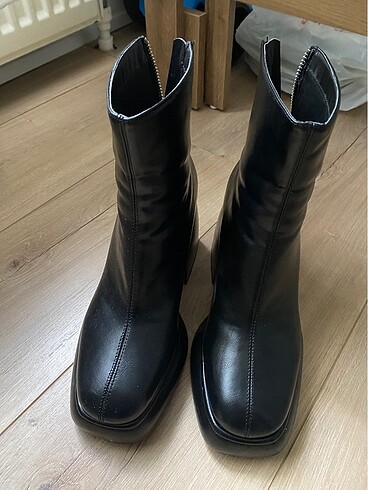 36 Beden Bershka bot