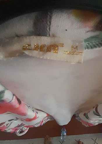 38 Beden beyaz Renk Çiçek Desenli Midi blazer ceket