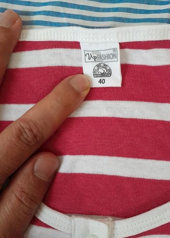 Kısa Kollu Çizgili Midi Triko Elbise - Görsel 5