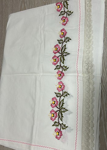 Nakışlı Beyaz Pastel Masa Örtüsü - Görsel 6