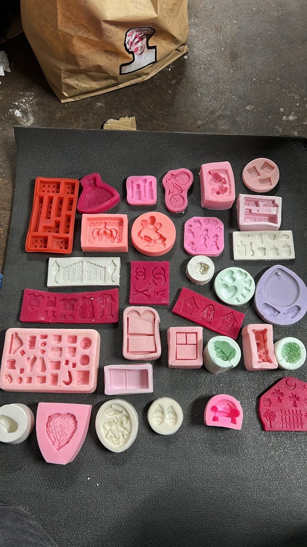 Pop Kültür Temalı El Yapımı Silikon Kalıplar - Görsel 3