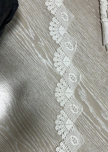 Çiçek Desenli El Yapımı Dantel Şerit - Görsel 14