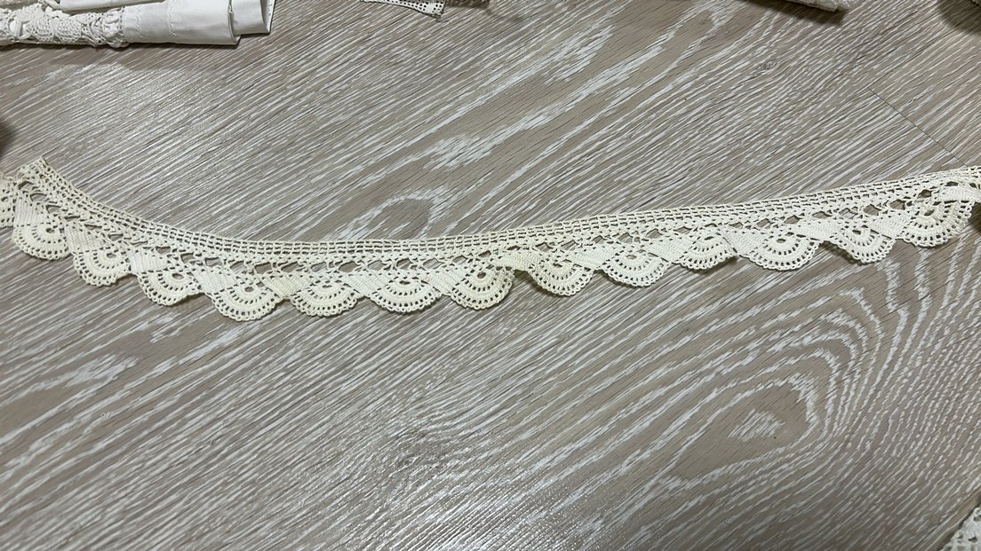 Çiçek Desenli El Yapımı Dantel Şerit - Görsel 4