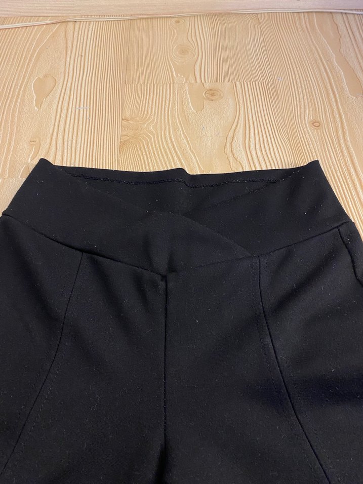 Kadın Siyah Yırtmaçlı İspanyol Paça Pantolon - Görsel 3