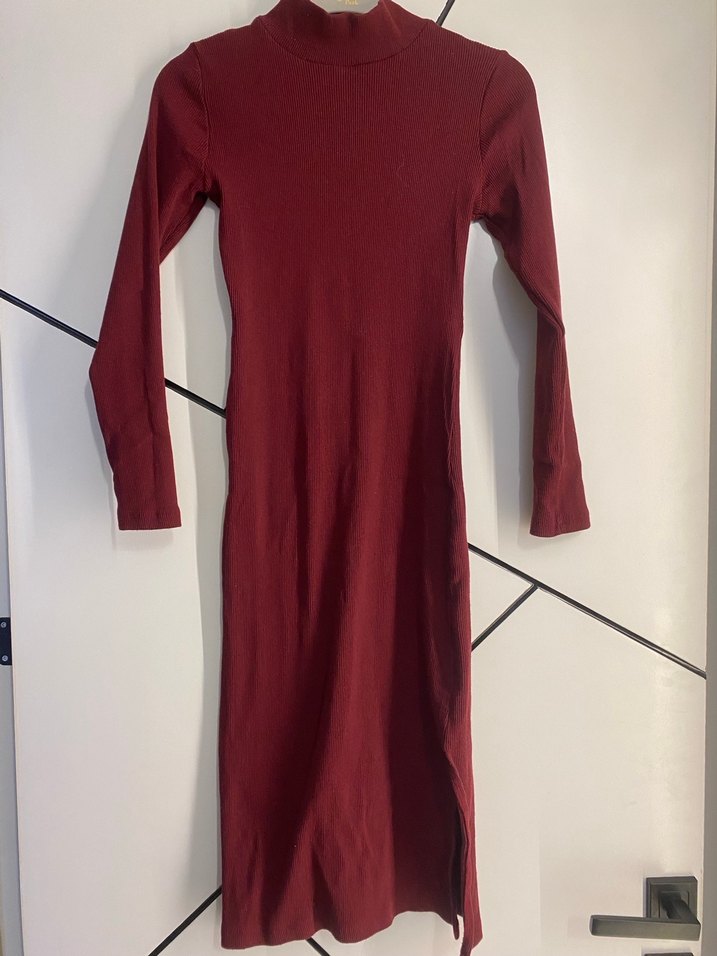 Bordo Yüksek Yakalı Uzun Kollu Elbise - Görsel 3