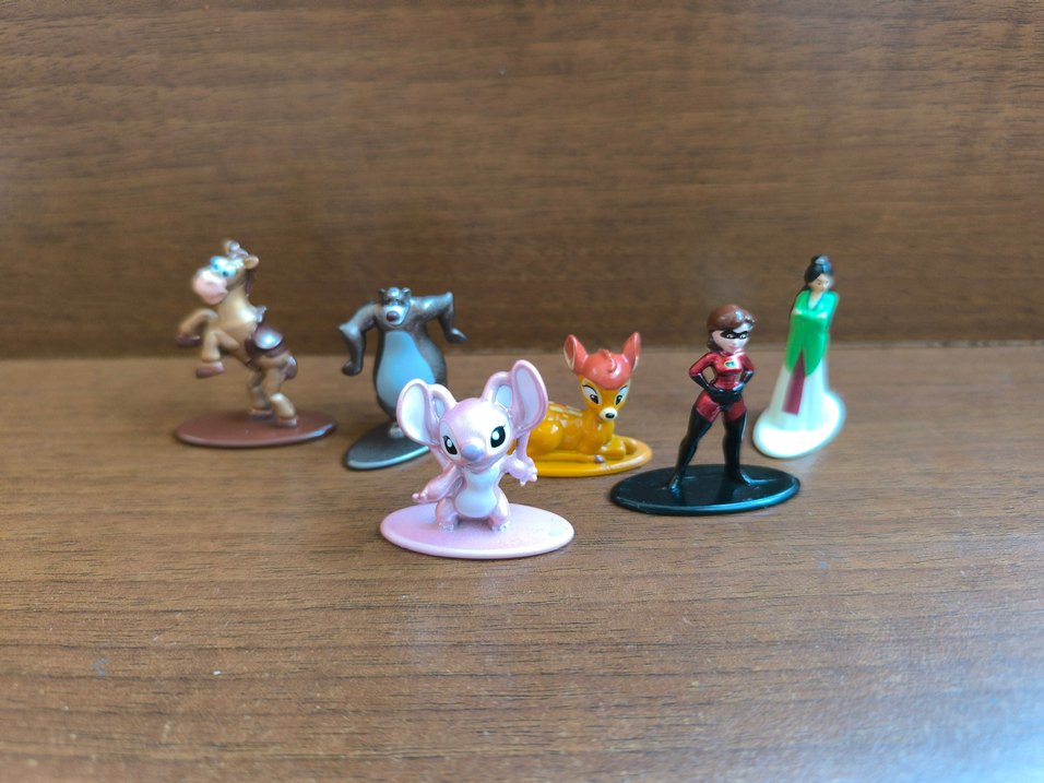 Disney Nano Metalfigs Gizemli Figür Serisi 3 - Görsel 3