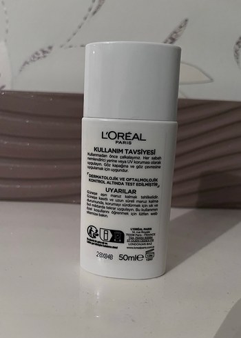 L'Oréal Revitalift Güneş Koruyucu SPF 50+ - Görsel 2
