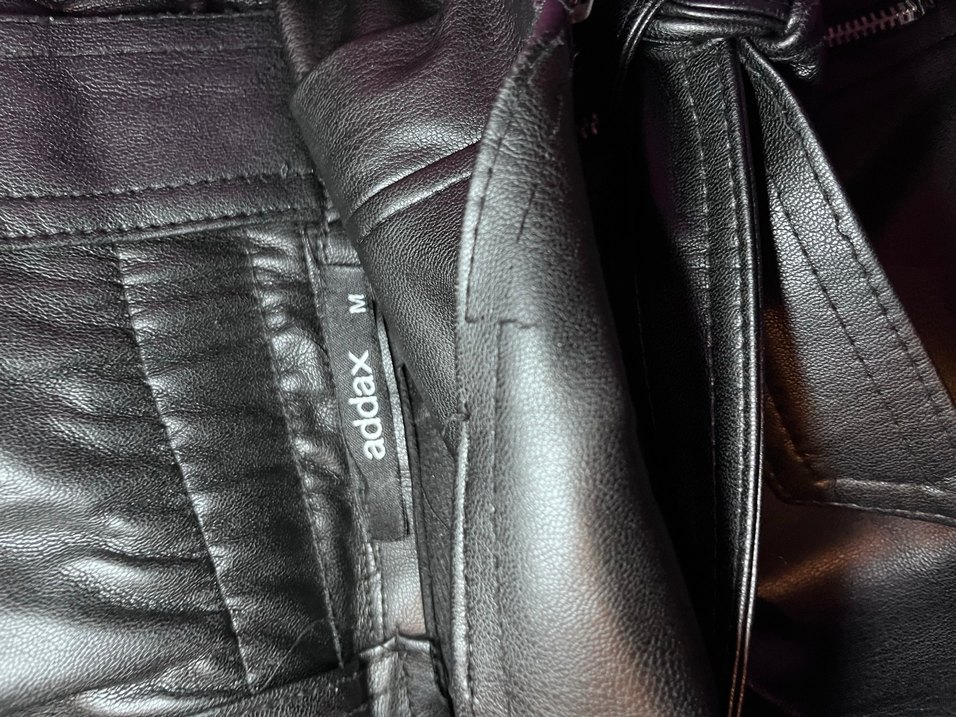 Kadın Siyah Deri Uzun Askılı Tulum - Görsel 2