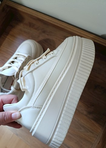 Beyaz Platform Topuklu Spor Ayakkabı - Görsel 2