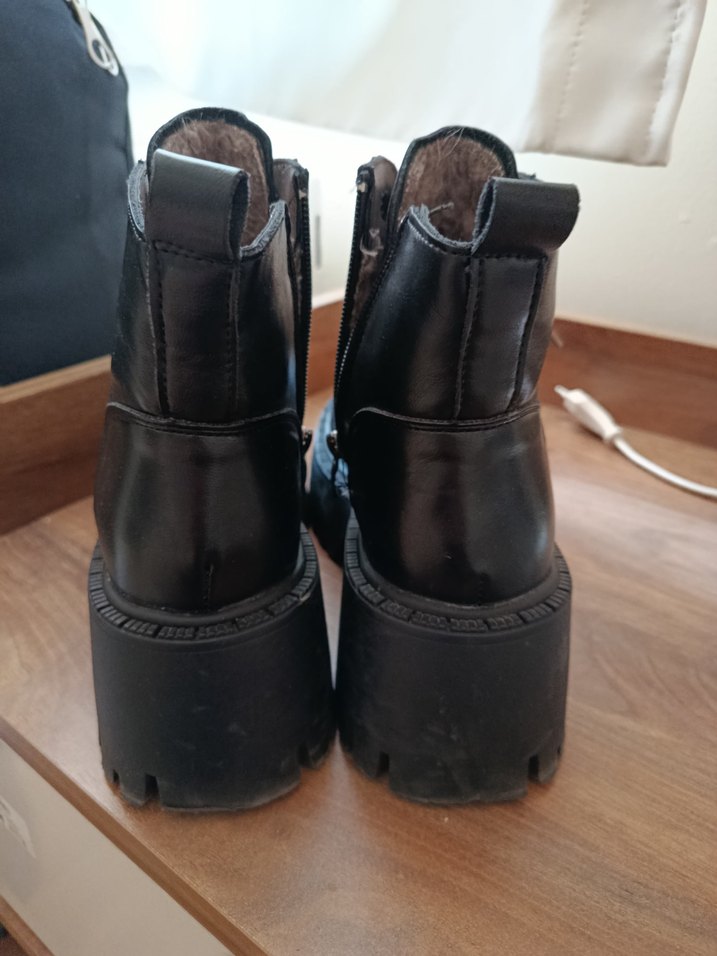 Siyah Kadın Deri Platform Topuklu Goth Bot - Görsel 3