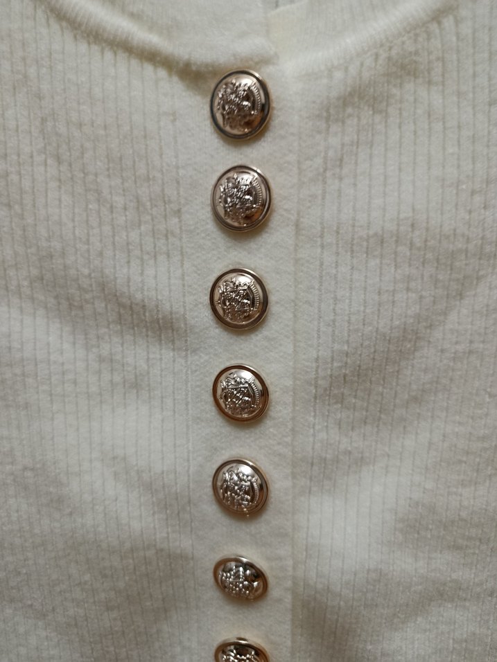 Beyaz Kürklü Balıkçı Yaka Kadın Kazak - Görsel 3