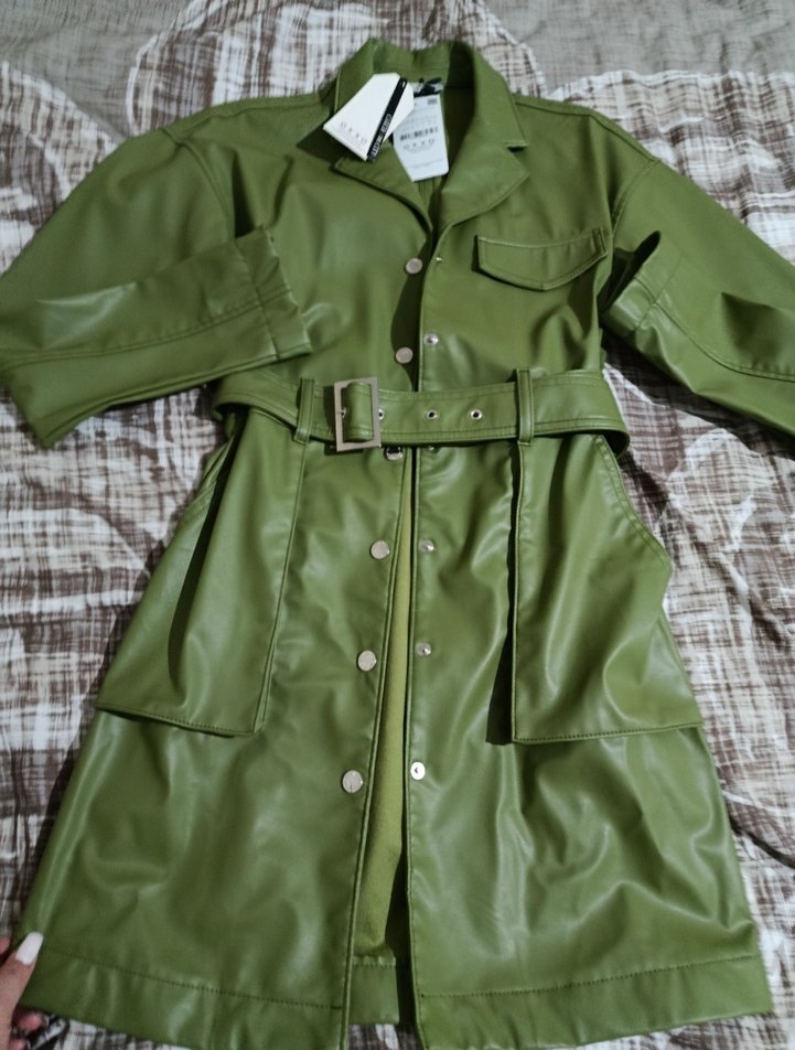 Kadın Yeşil Deri Kemerli Uzun Ceket - Görsel 3