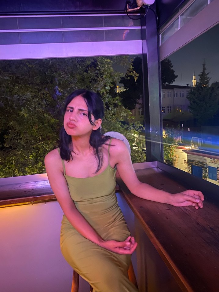 Kadın uzun askılı elbise - Görsel 3