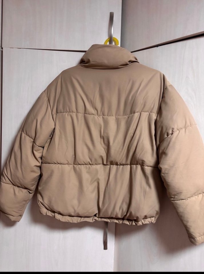 Bej Düğmeli Kadın Kışlık Mont - Görsel 2