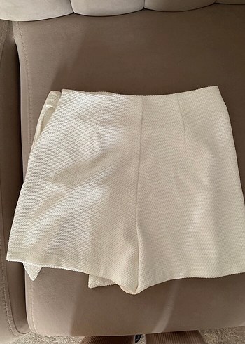 Düğmeli Beyaz Mini Etek - Görsel 2