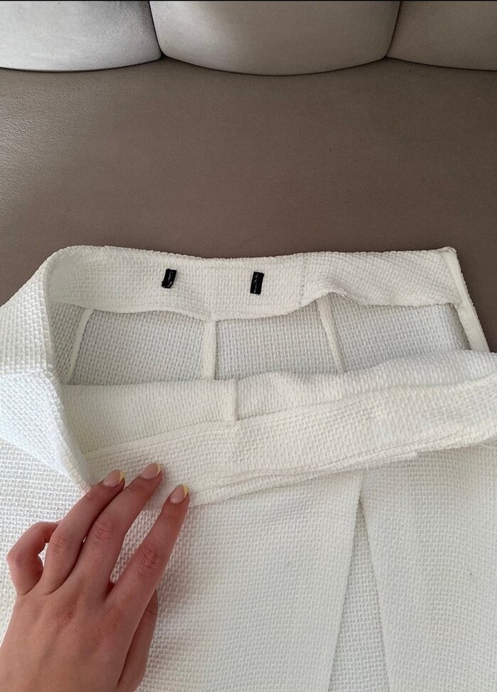 Düğmeli Beyaz Mini Etek - Görsel 3