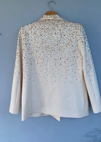 l Beden beyaz Renk Mert aslan pul işlemeli blazer