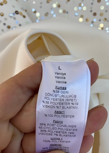 l Beden Mert aslan pul işlemeli blazer