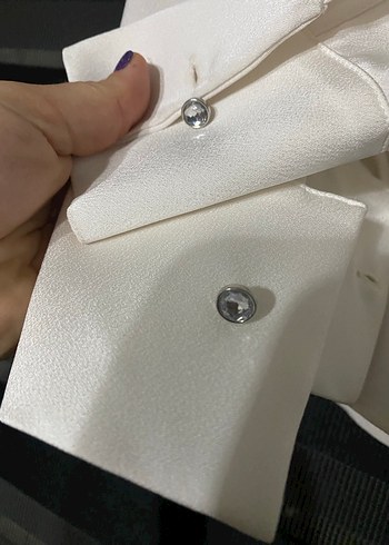 Adil ışık yakası taşlı saten gömlek - Görsel 5