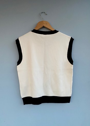 Adil ışık Düğmeli Kısa Beyaz Kadın Yelek - Görsel 4