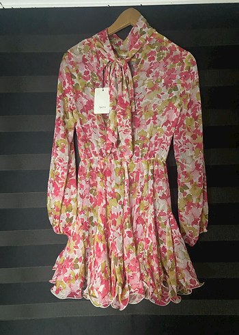 Mert aslan volanlı şifon elbise - Görsel 6