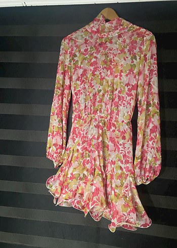 Mert aslan volanlı şifon elbise - Görsel 5