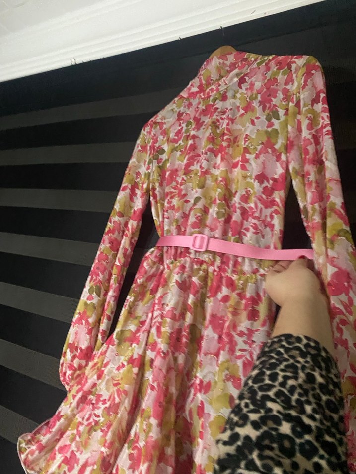 Mert aslan volanlı şifon elbise - Görsel 4