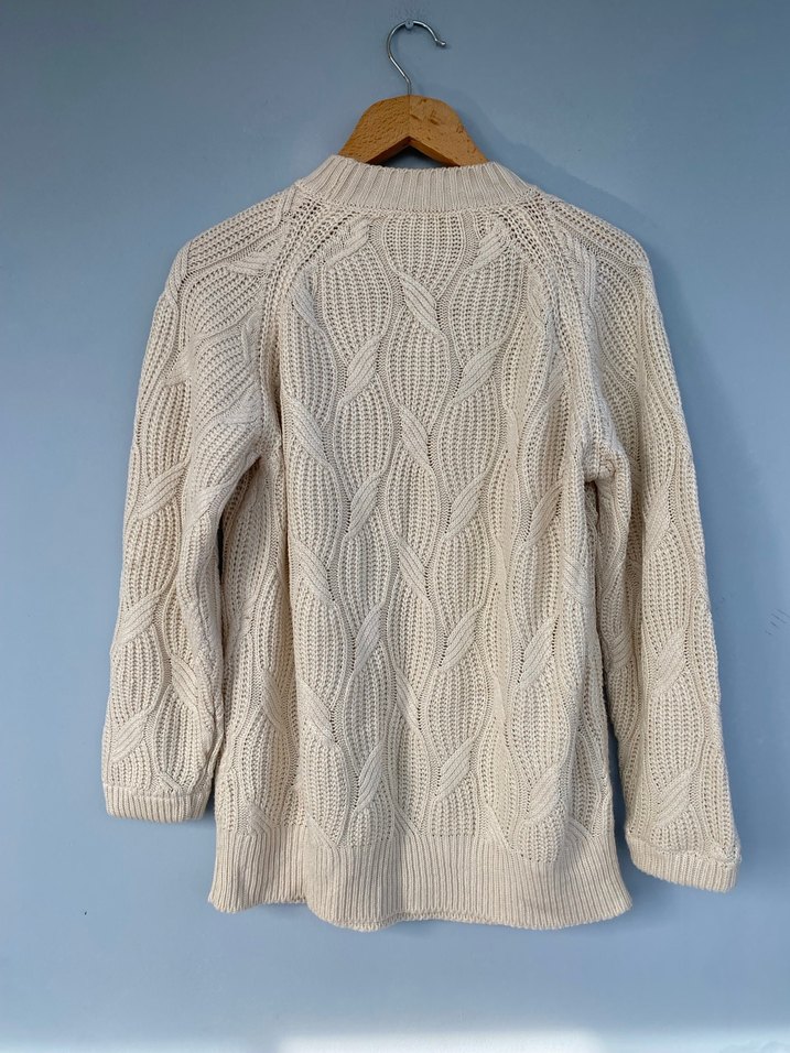 Yün örgülü inci ve taş detaylı ithal kazak - Görsel 3