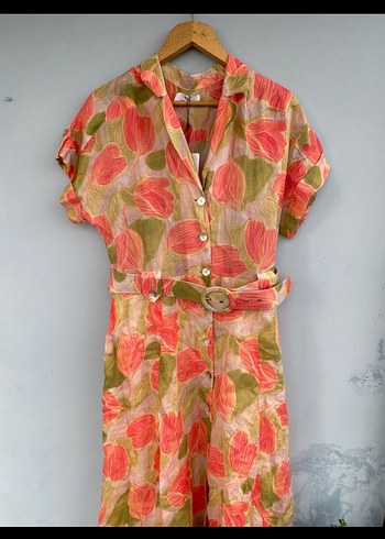 Adil ışık desenli kemerli elbise - Görsel 3