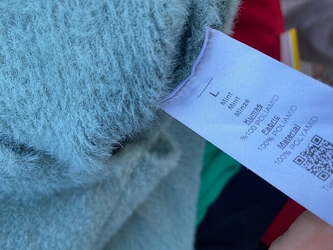 Adil ışık mint taş düğmeli hırka - Görsel 7