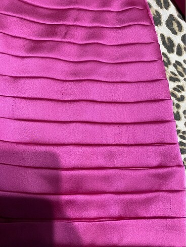 Mert aslan fuşya taşlı elbise - Görsel 7