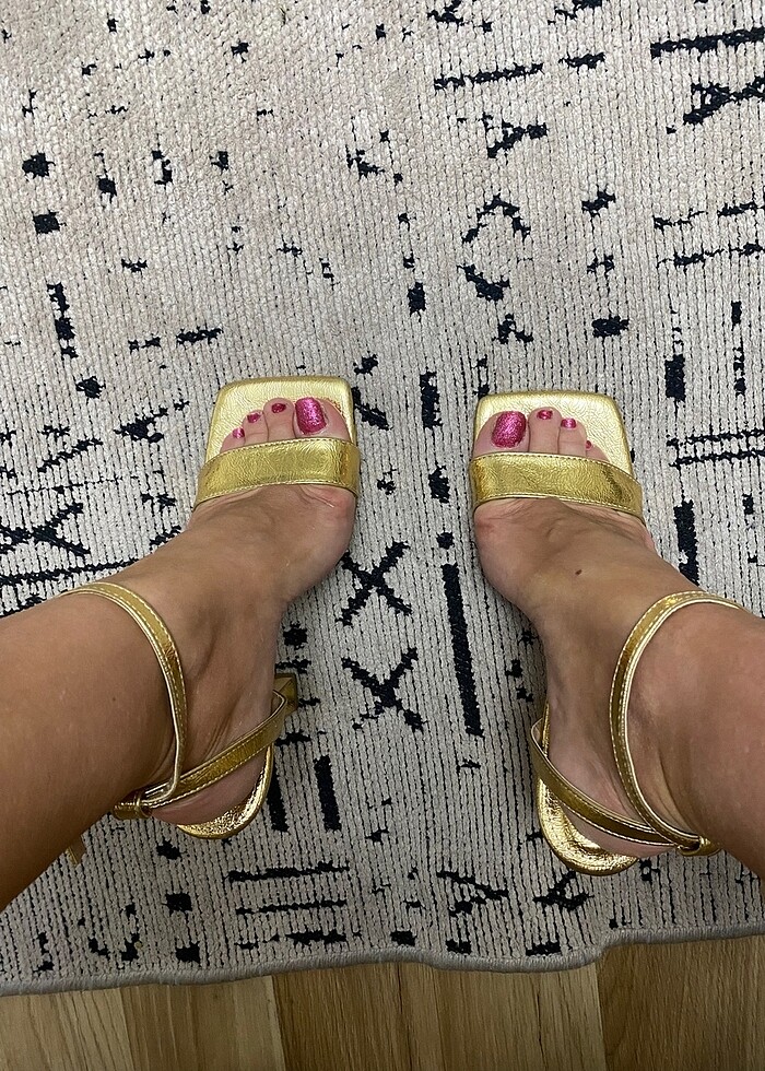 Adil ışık gold tek bantlı ayakkabı - Görsel 5